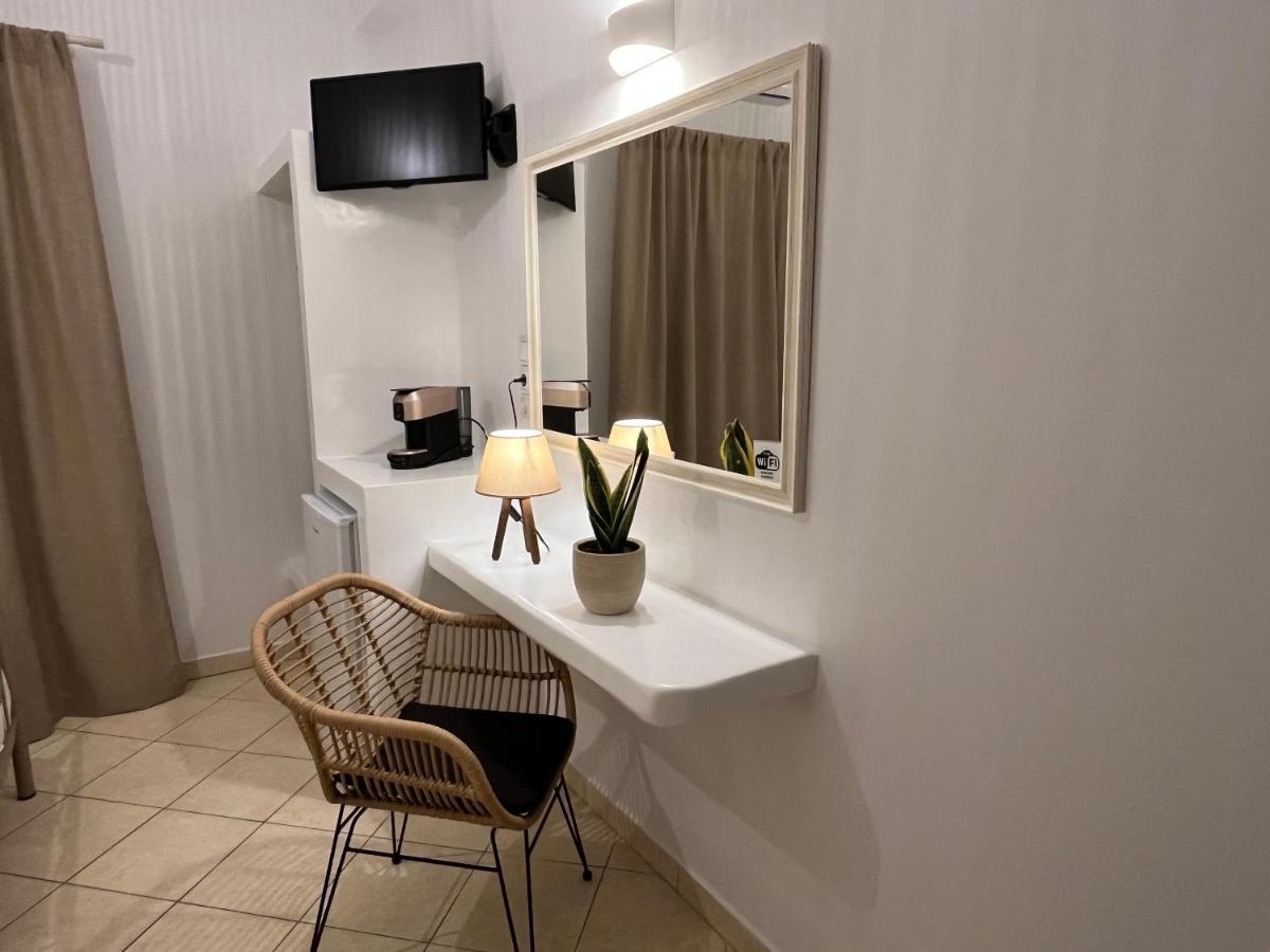 Hotel Chrisoula Antiparos Town Dış mekan fotoğraf