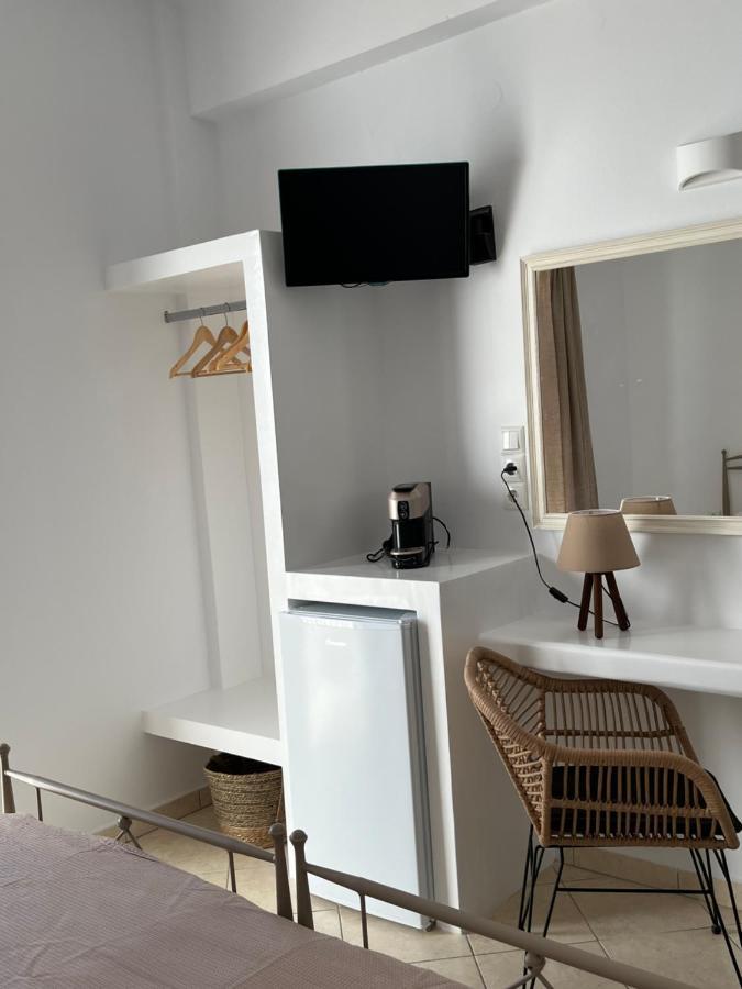 Hotel Chrisoula Antiparos Town Dış mekan fotoğraf