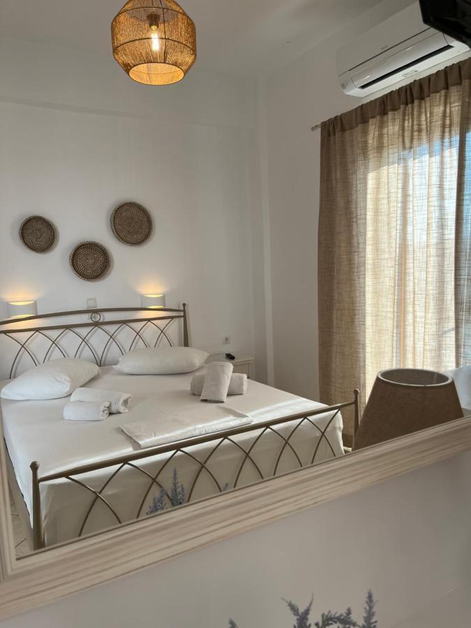 Hotel Chrisoula Antiparos Town Dış mekan fotoğraf