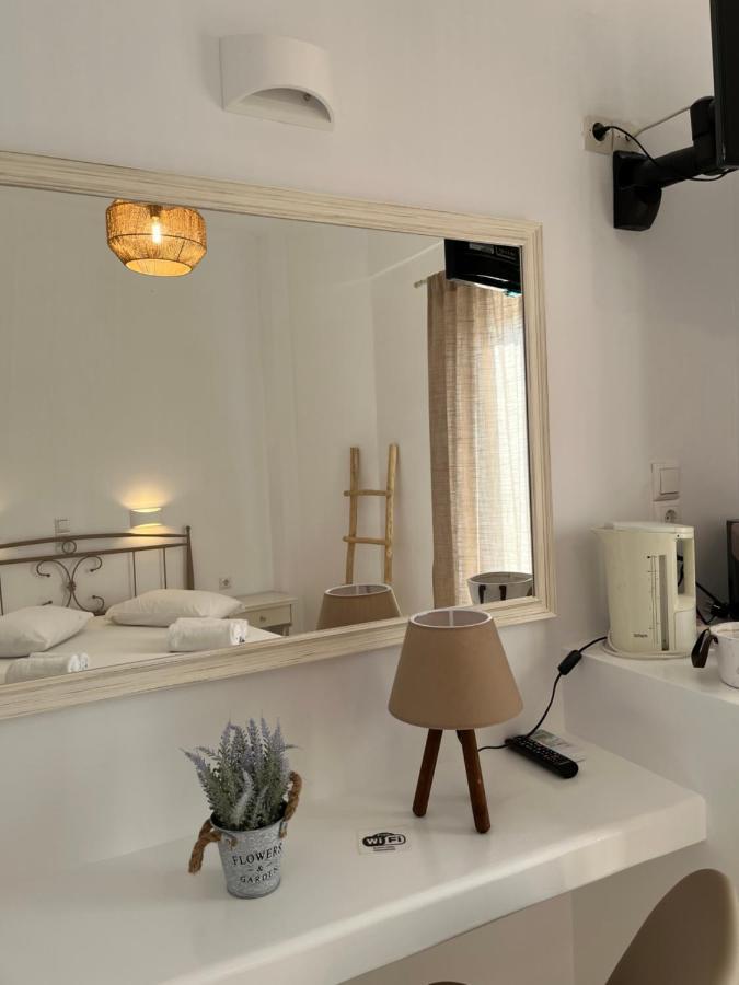 Hotel Chrisoula Antiparos Town Dış mekan fotoğraf